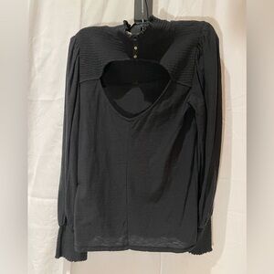 Nation LA Turtleneck shirt with shoulder pads and back cut out (size M)